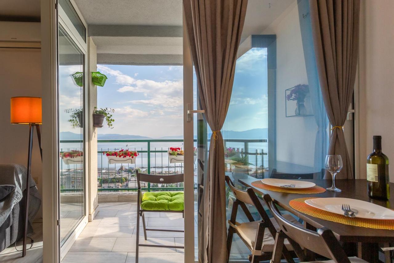 Sunset View Apartment *